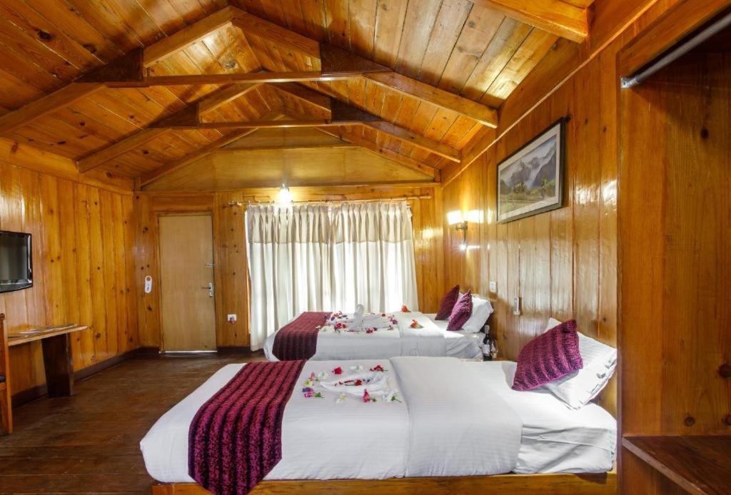 The Lakeside Retreat By Ime Hospitality Pvt Ltd Pokhara Bagian luar foto