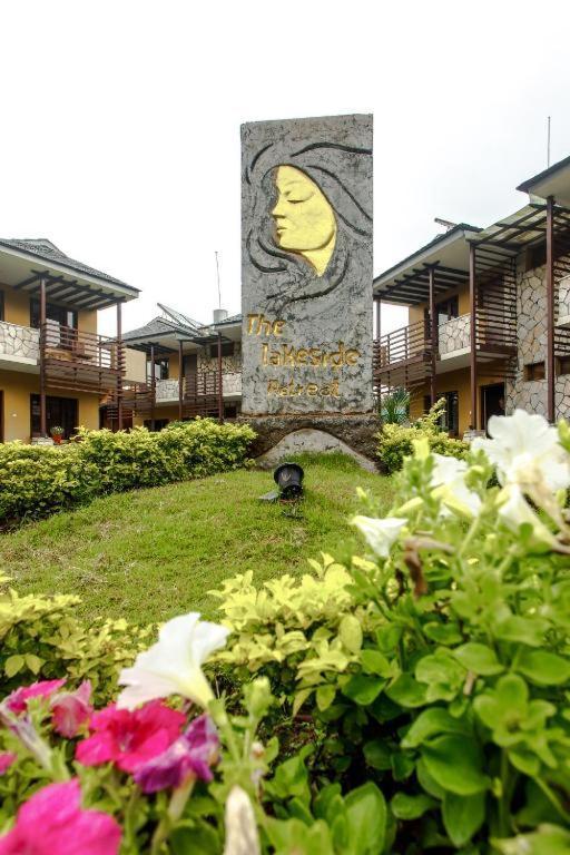 The Lakeside Retreat By Ime Hospitality Pvt Ltd Pokhara Bagian luar foto