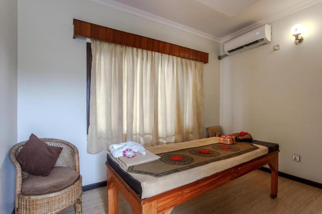 The Lakeside Retreat By Ime Hospitality Pvt Ltd Pokhara Bagian luar foto